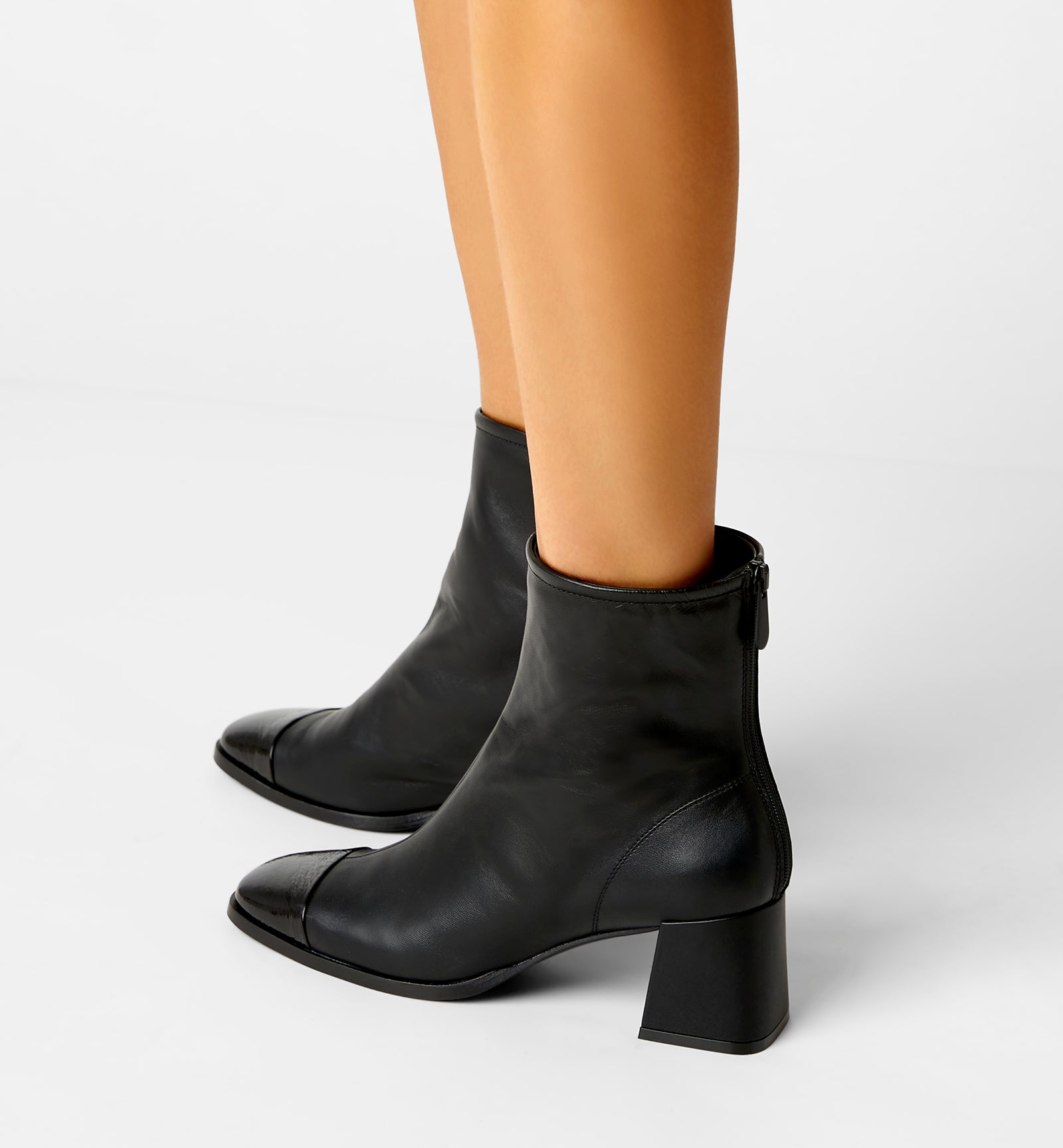 FREDA LEATHER BOOTIE