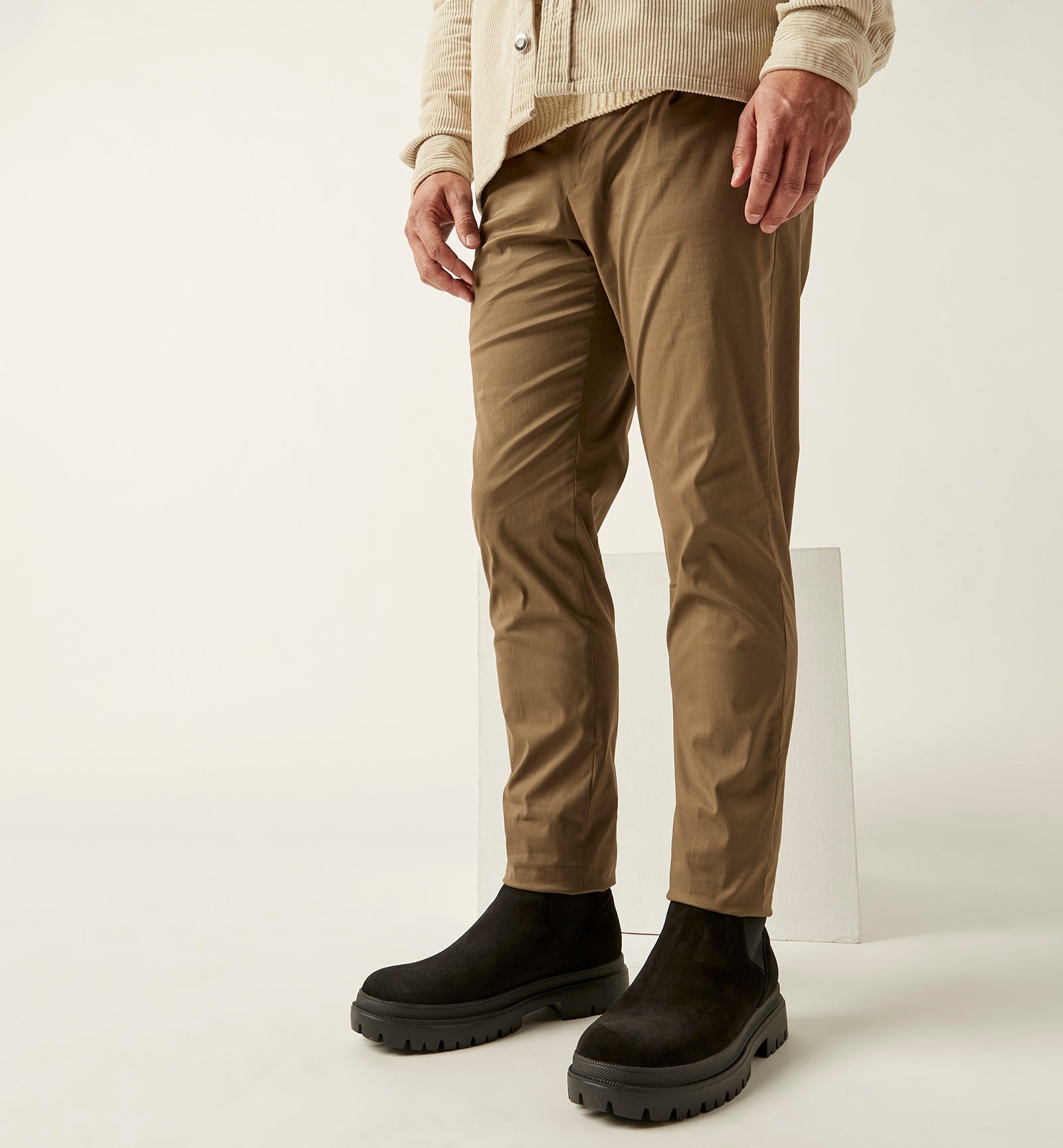 LEWIS MEN'S SHEARLING-LINED SUEDE BOOT