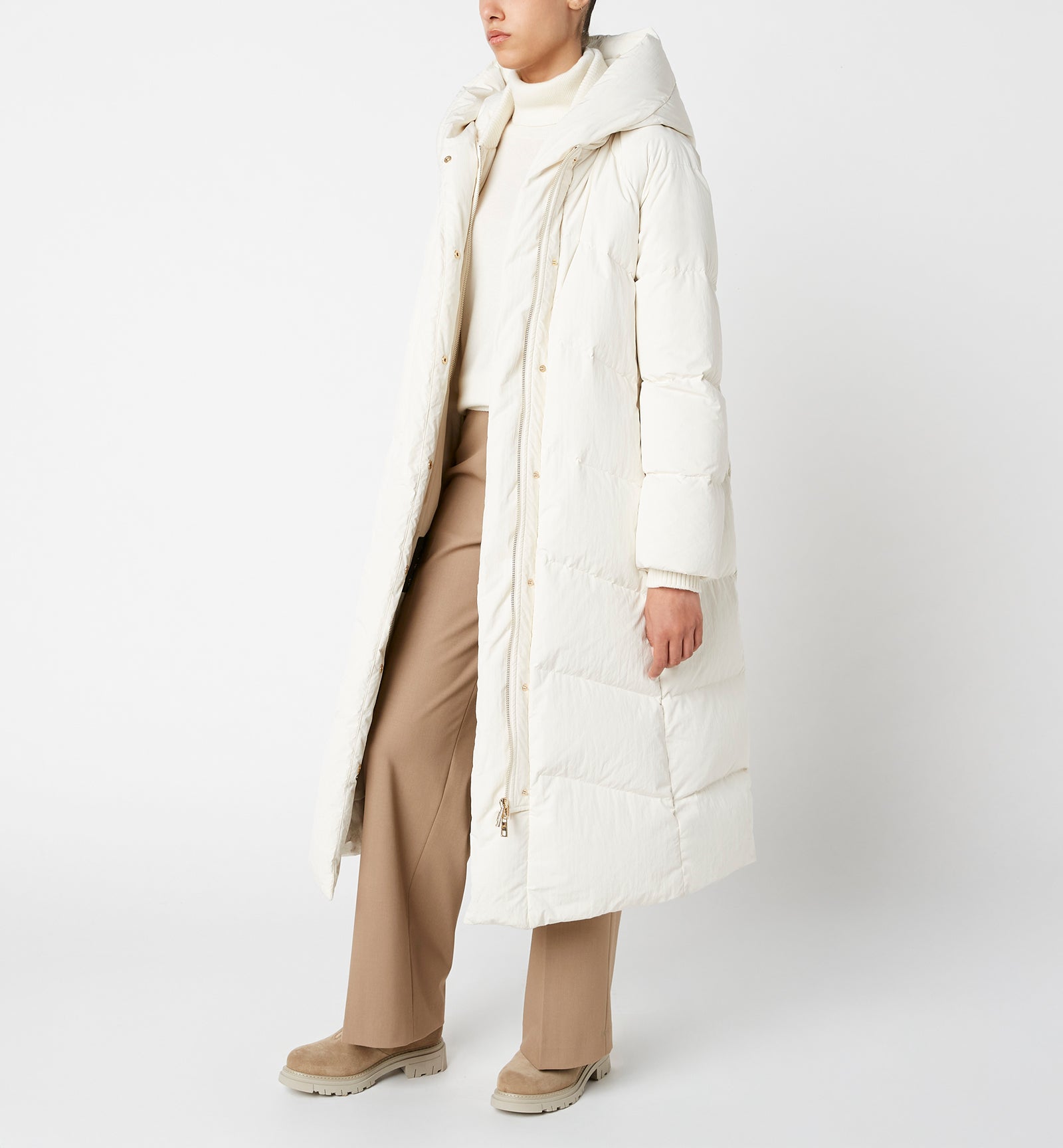 NAMA DOWN PUFFER COAT