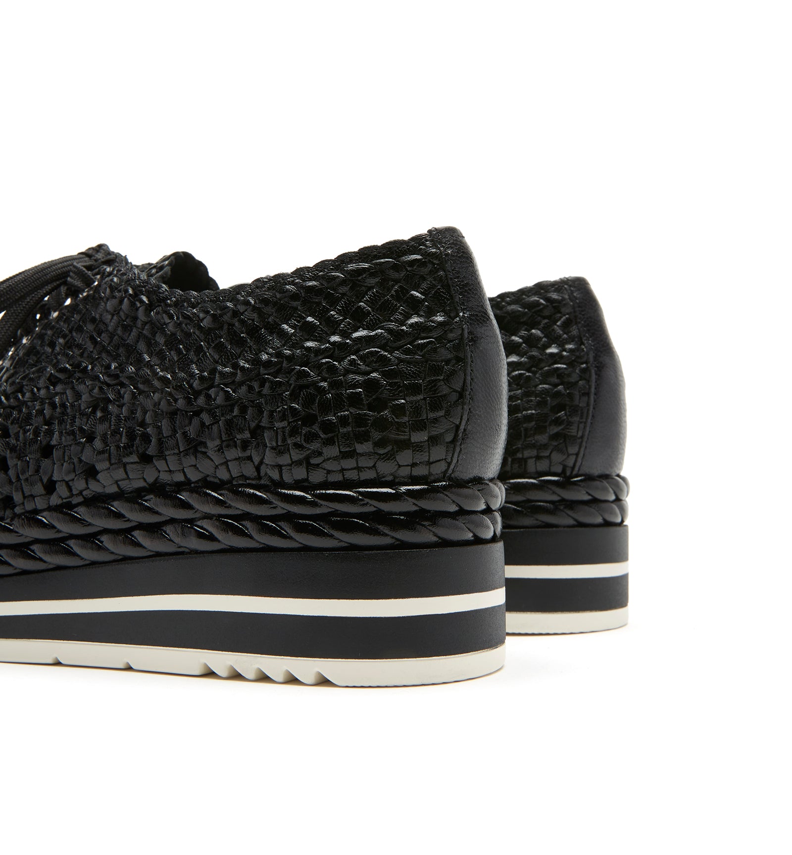 PIKNIK WOVEN LEATHER SHOE