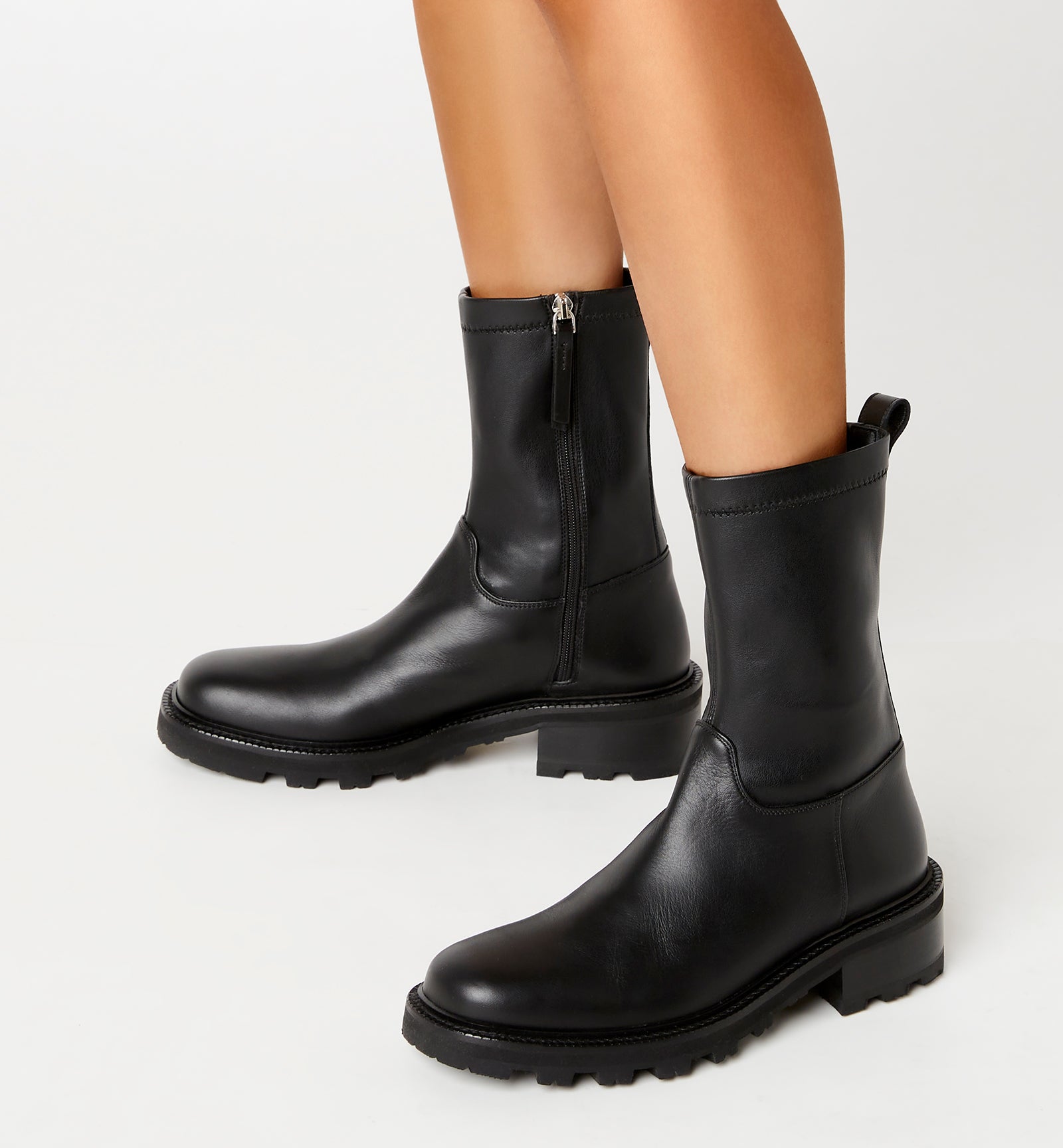 ANIKA LEATHER BOOTIE