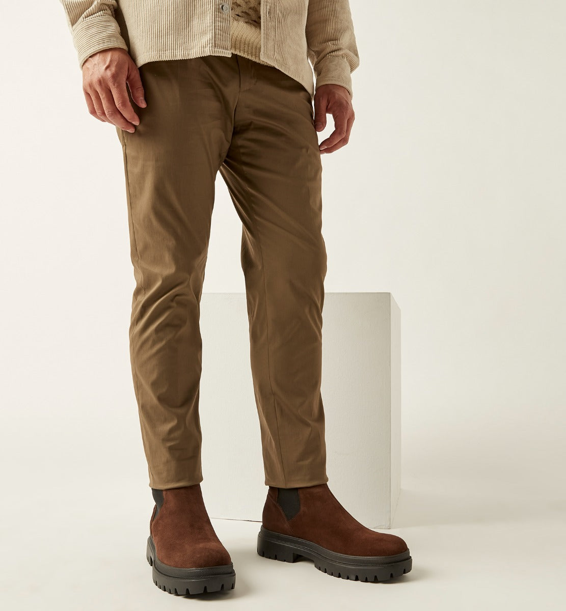 LEWIS MEN'S SHEARLING-LINED SUEDE BOOT