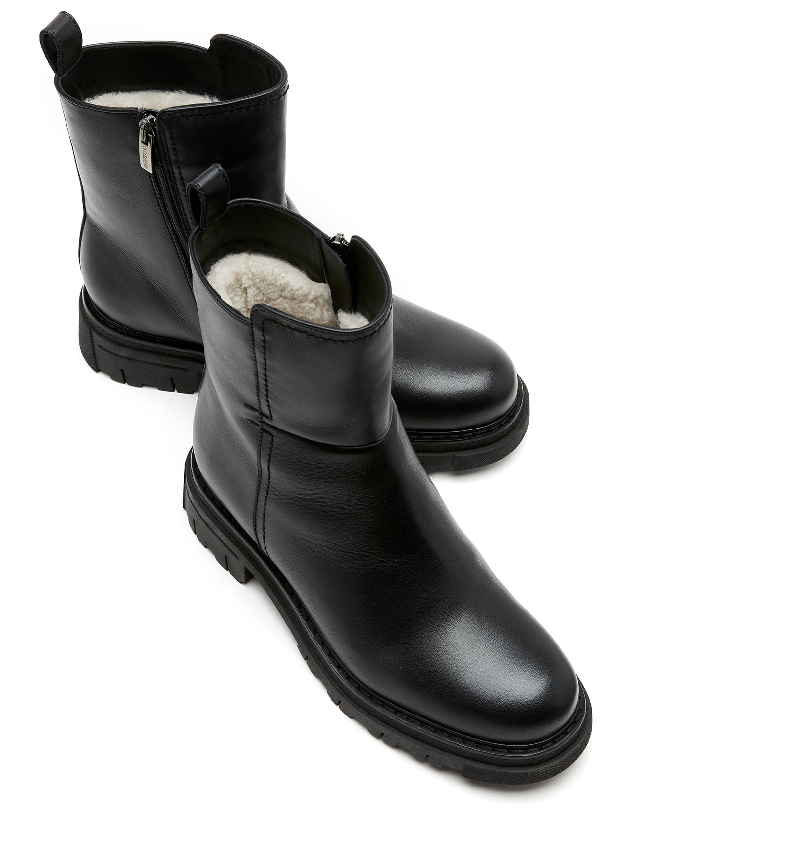 DORIAN SHEARLING-LINED LEATHER BOOTIE