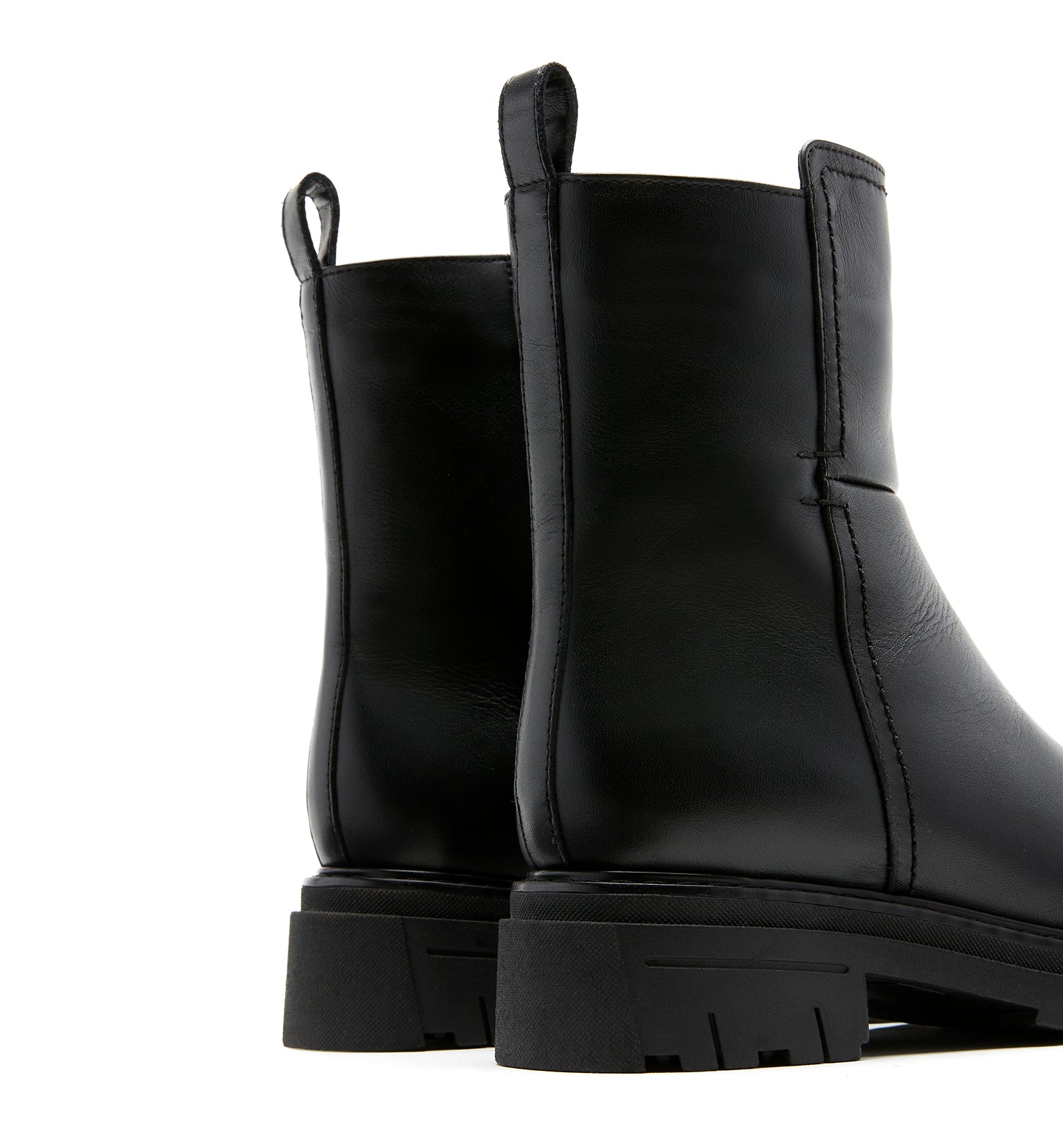 DORIAN SHEARLING-LINED LEATHER BOOTIE