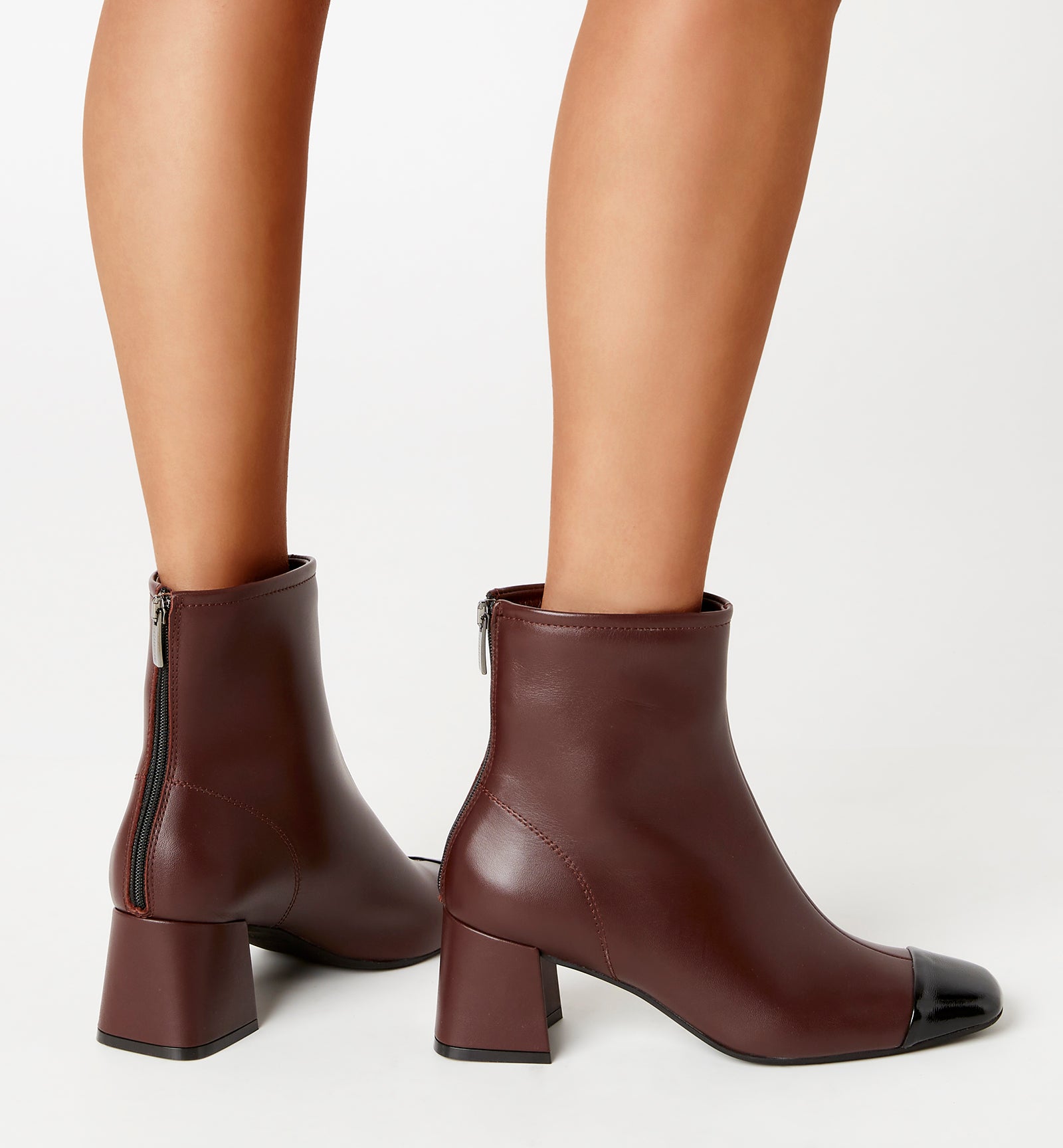 FREDA LEATHER BOOTIE