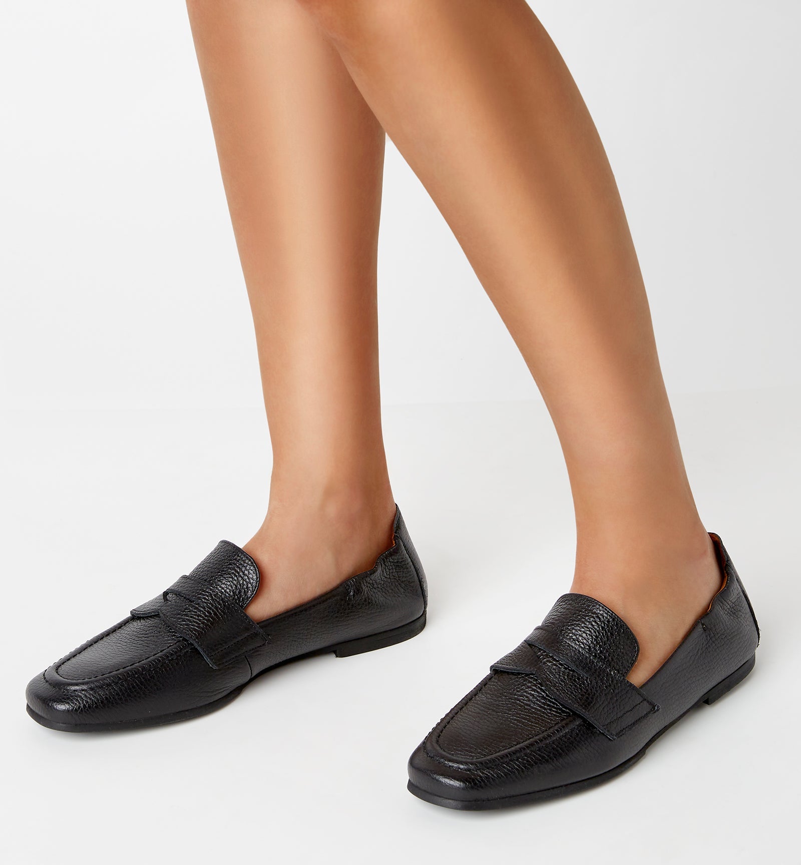 KITSON PEBBLED LEATHER LOAFER - La Canadienne