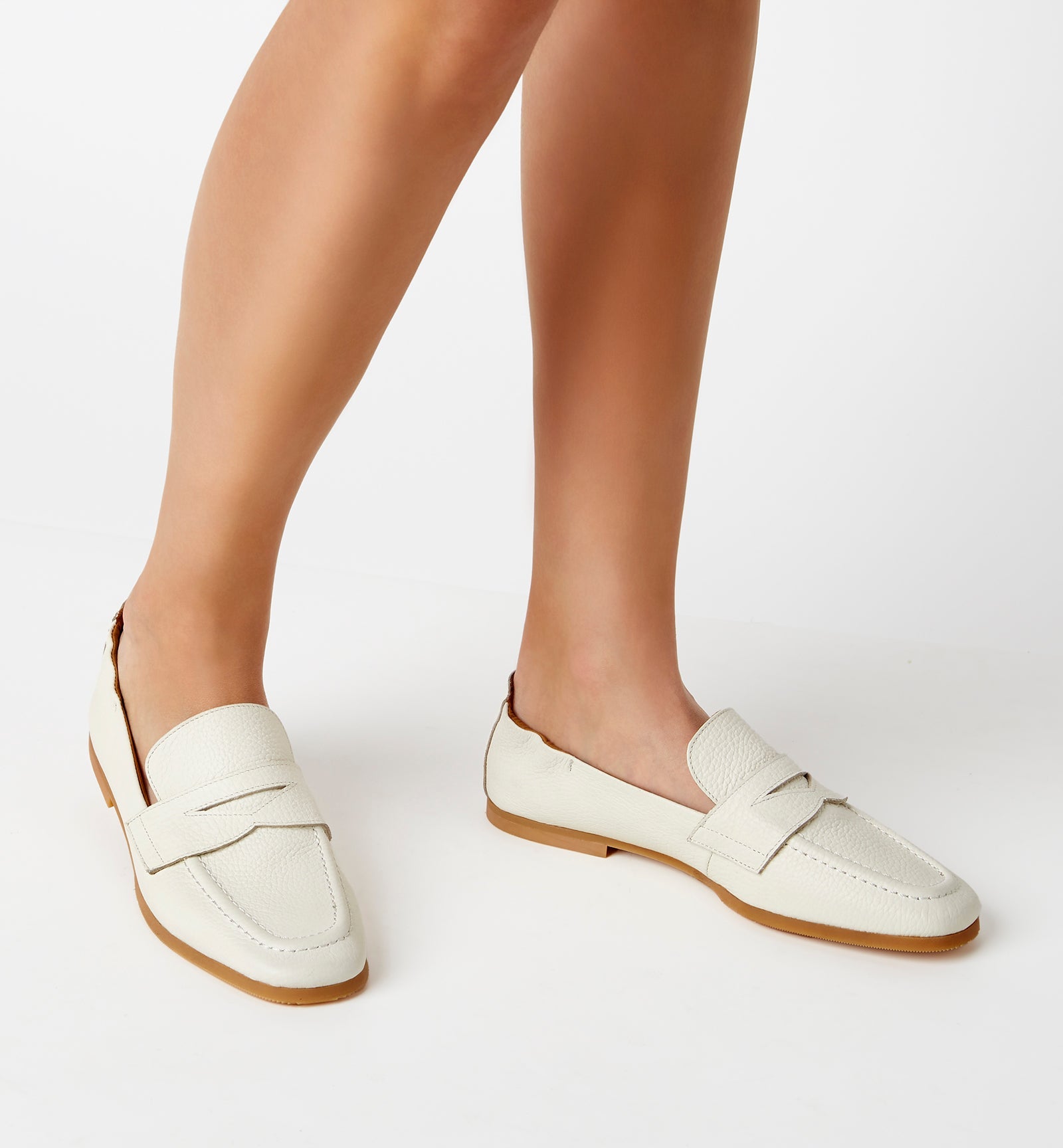 KITSON PEBBLED LEATHER LOAFER - La Canadienne