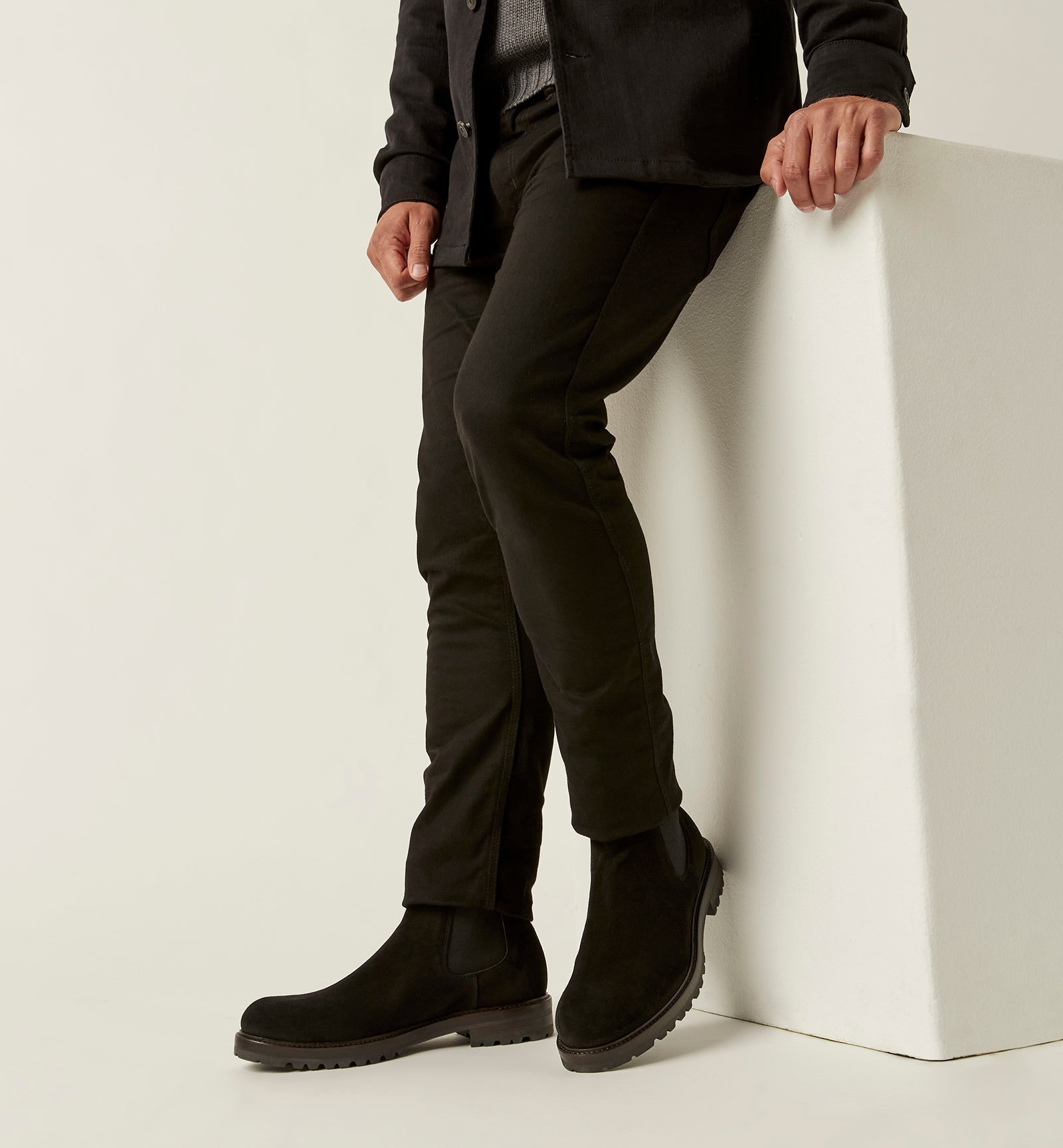 LEV MEN'S SUEDE BOOT - La Canadienne