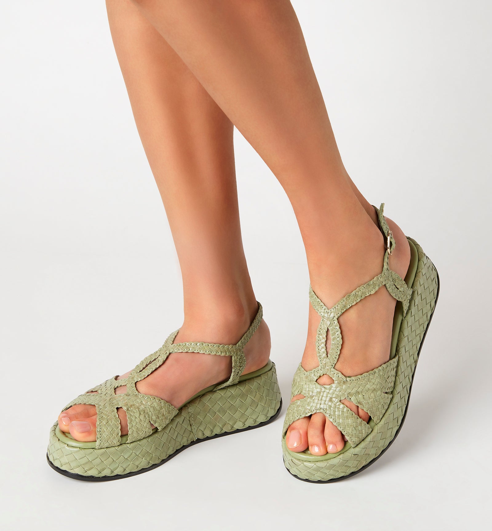 PONY WOVEN LEATHER PLATFORM SANDAL - La Canadienne