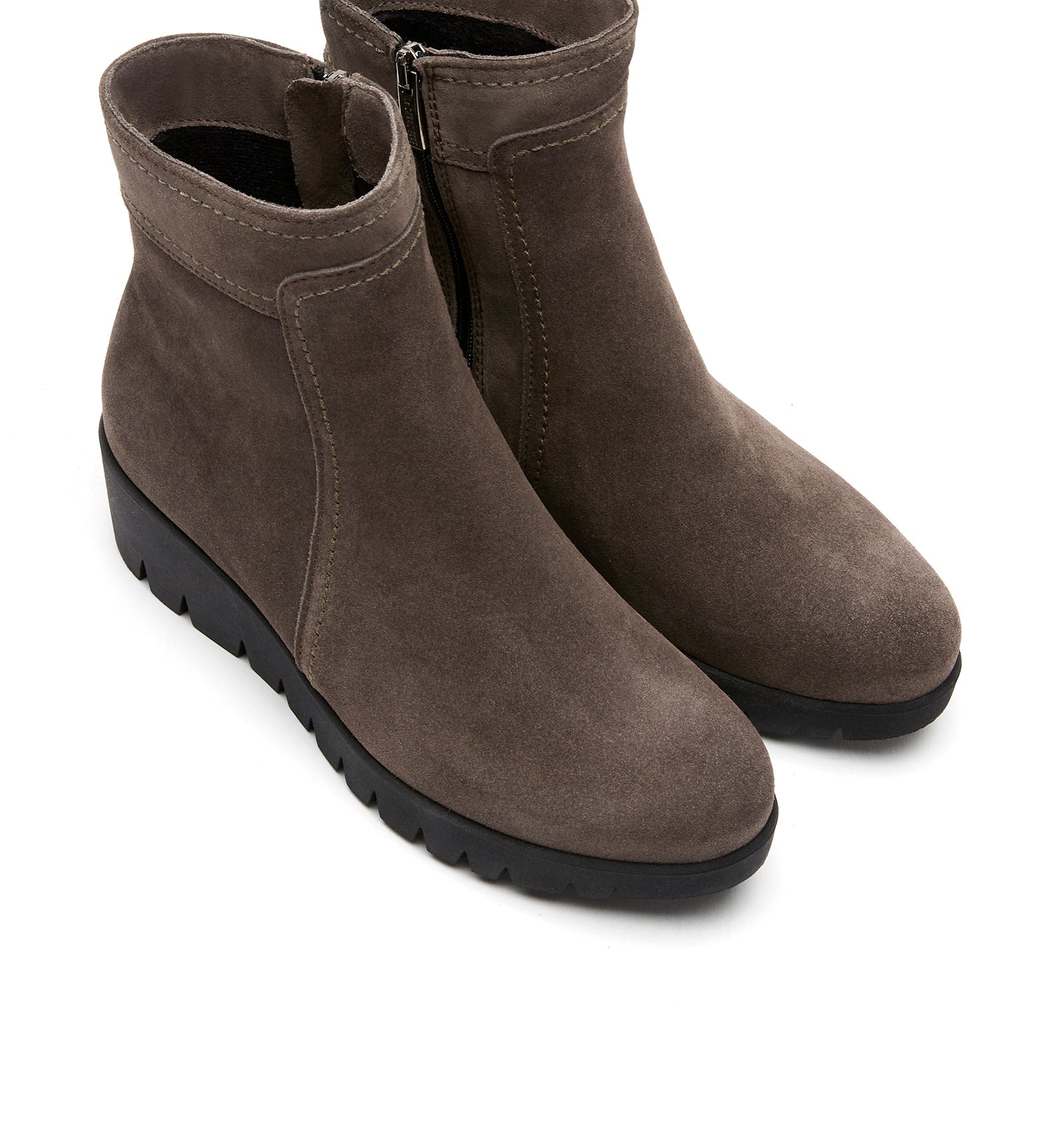 TOKEN SUEDE WEDGE BOOTIE - La Canadienne