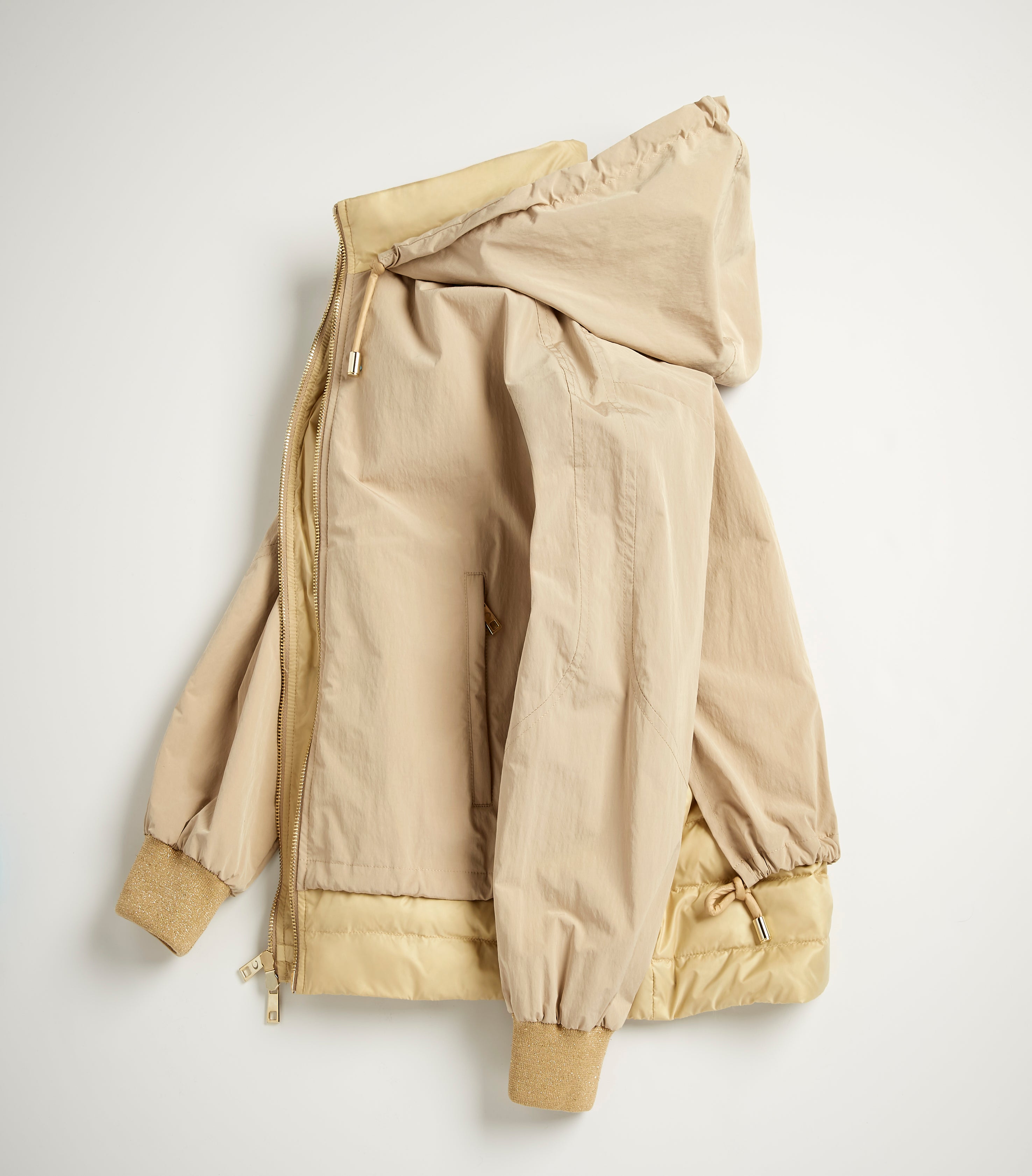 NYRA MANTEAU COURT