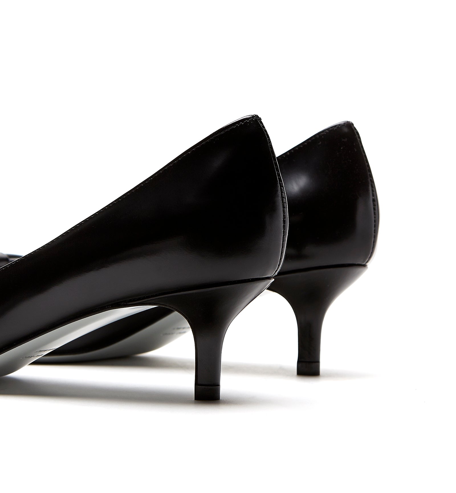 ARLOW KITTEN HEEL SHINE LEATHER PUMP - La Canadienne