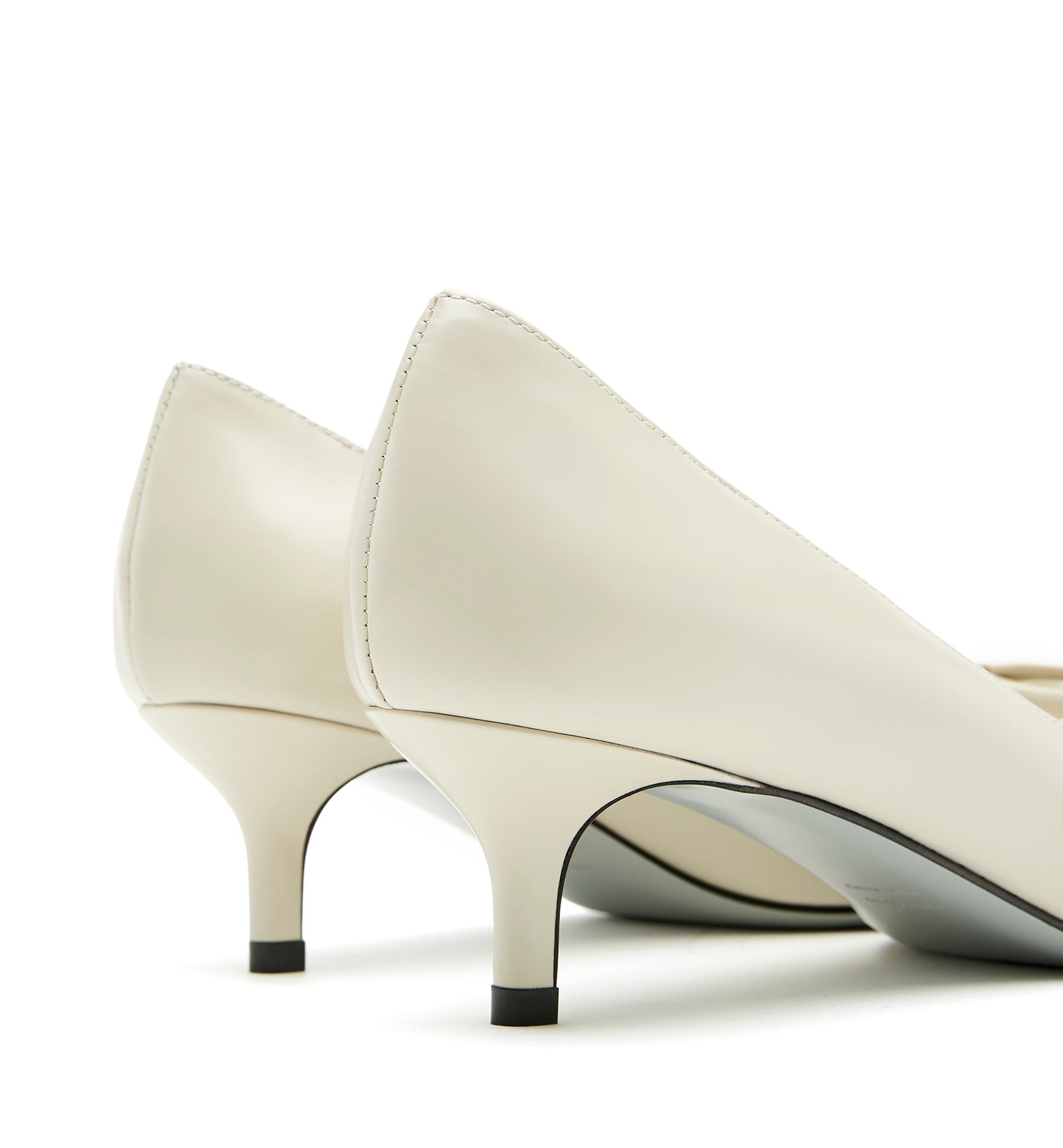 ARLOW KITTEN HEEL SHINE LEATHER PUMP - La Canadienne