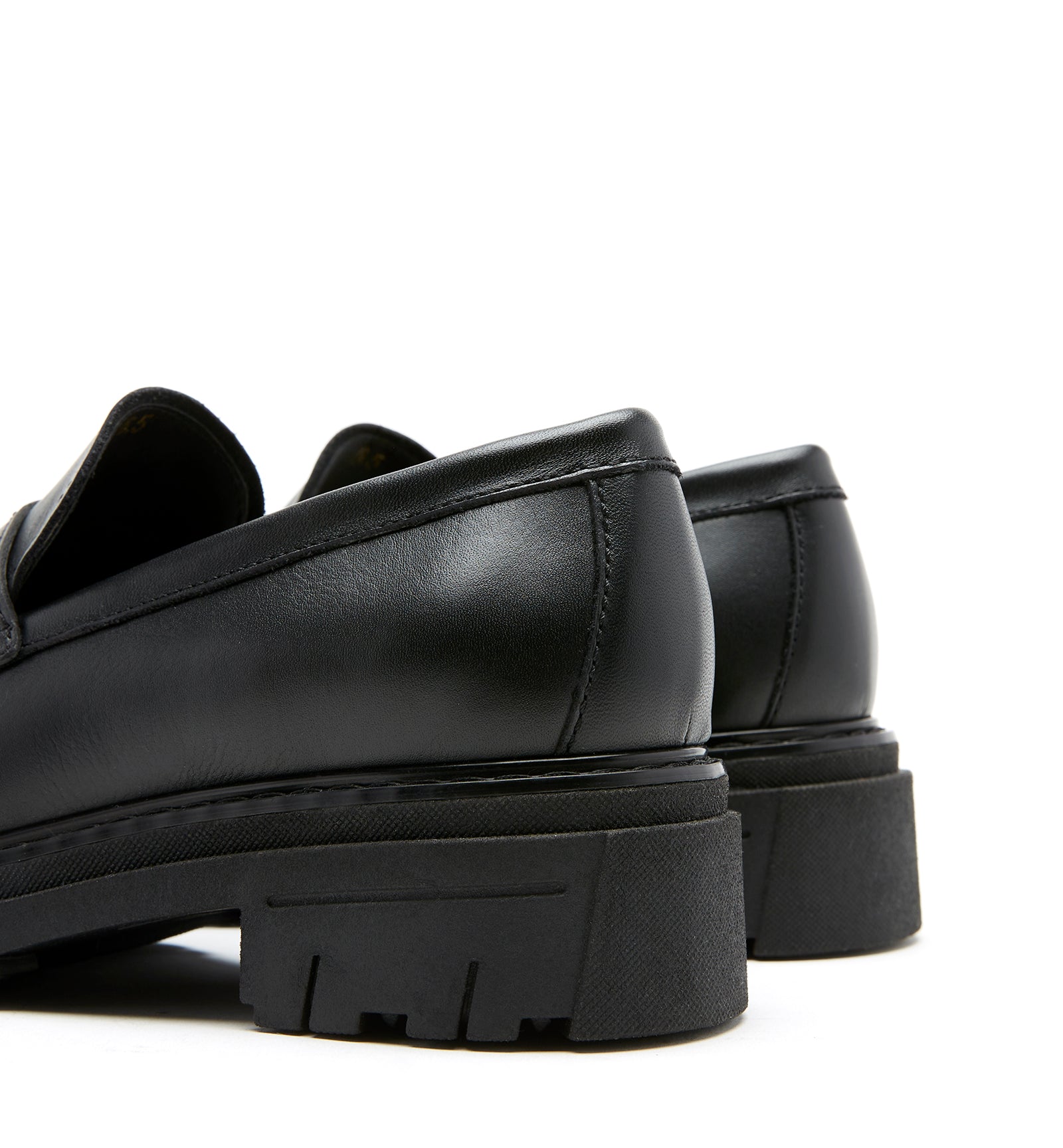 DOE MOCASSIN EN CUIR