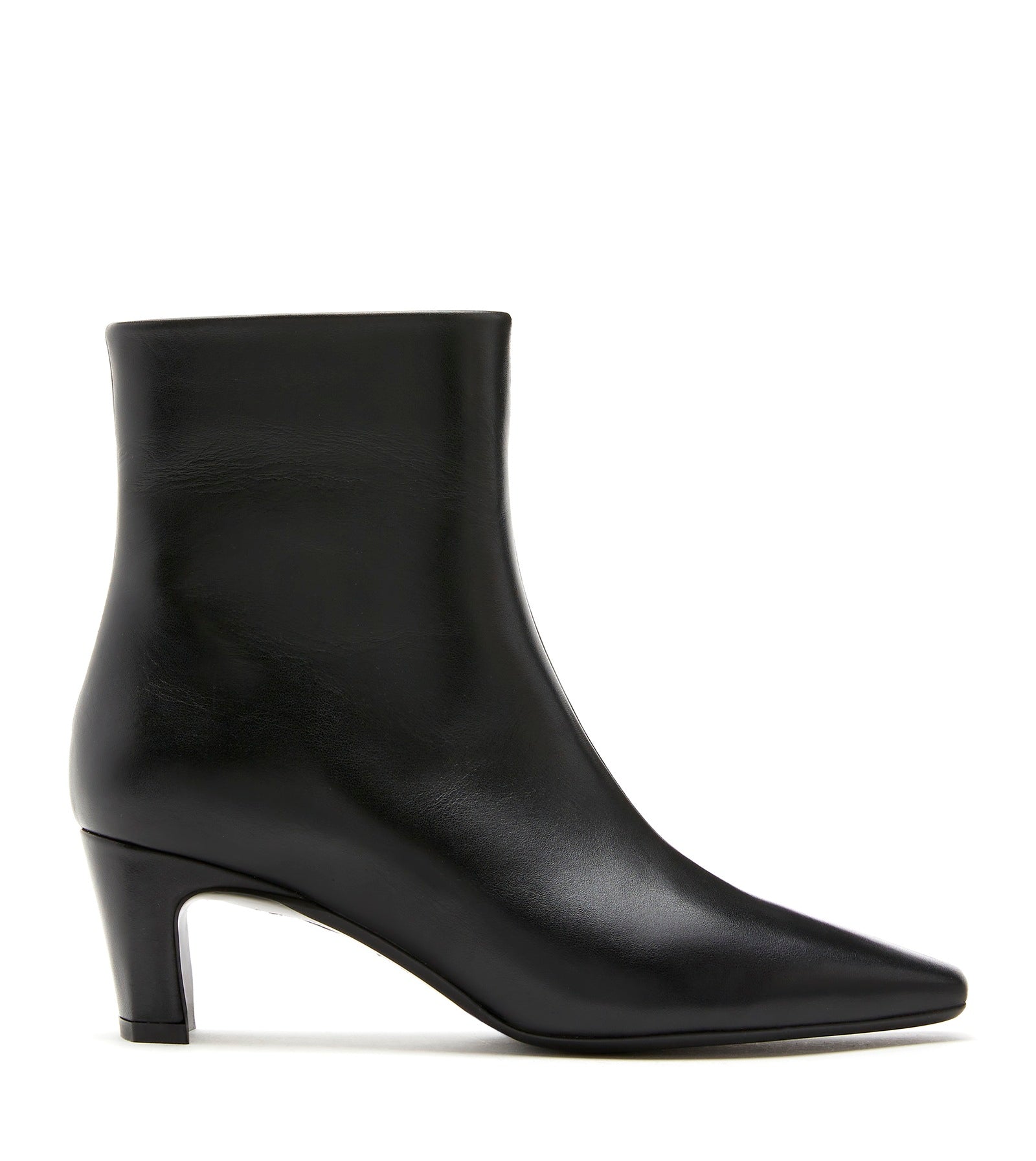 ELISABETH BOTTILLON EN CUIR 
