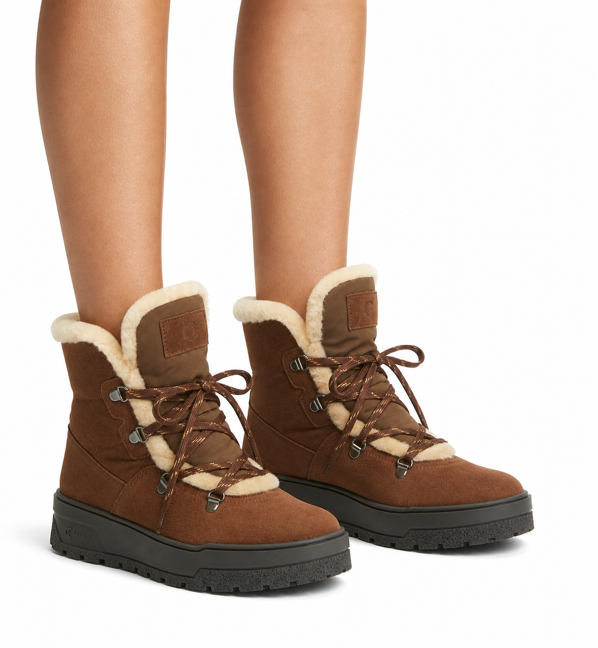 EXCELLENT SHEARLING LINED SUEDE BOOTIE — Item 14 of 15