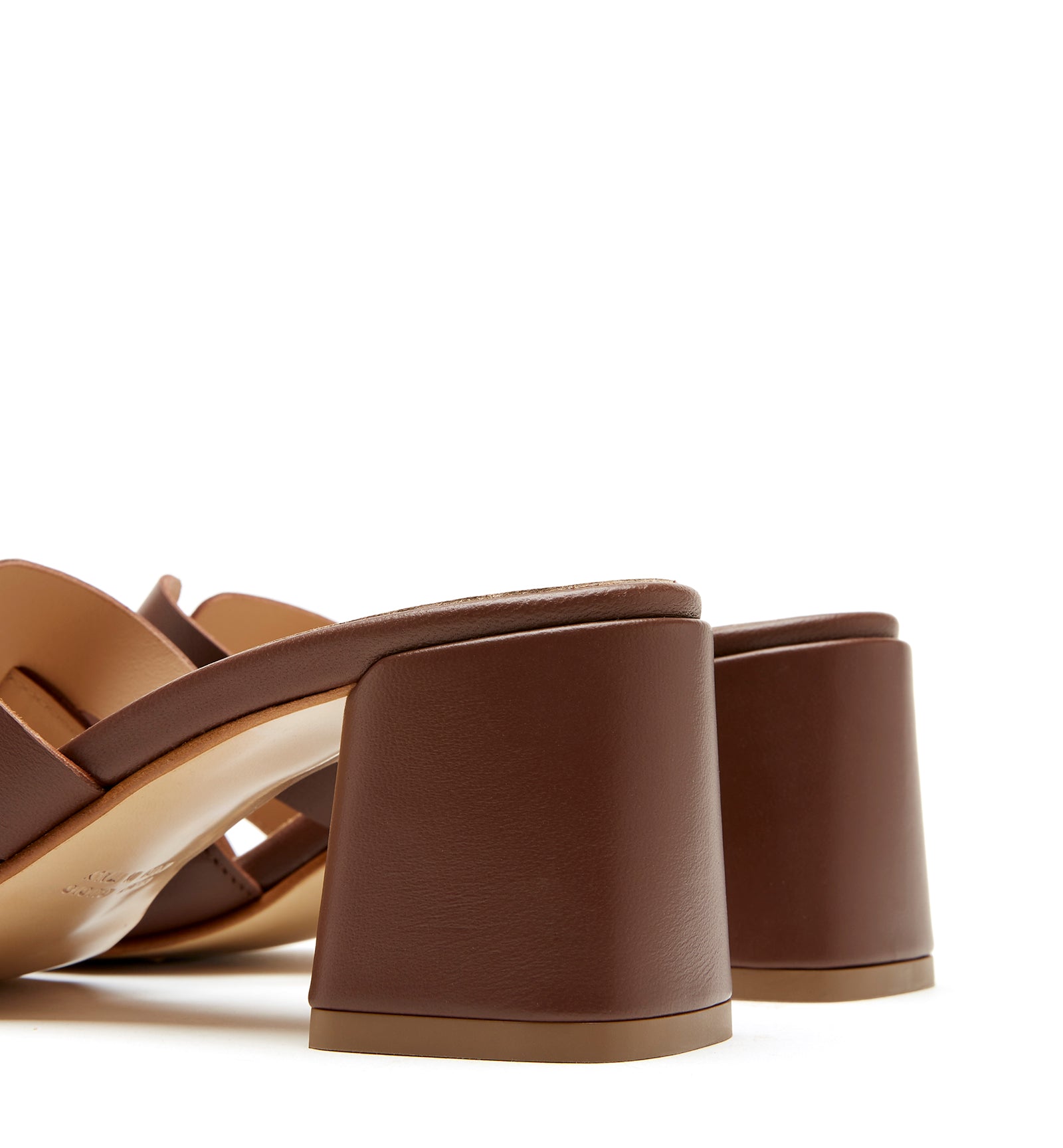 FLEETWOOD SANDALE EN CUIR À TALONS