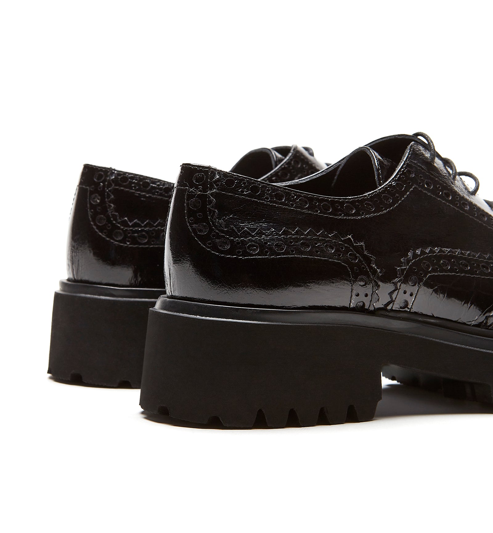 KINDRED CRUSHED LEATHER BROGUE LOAFER
