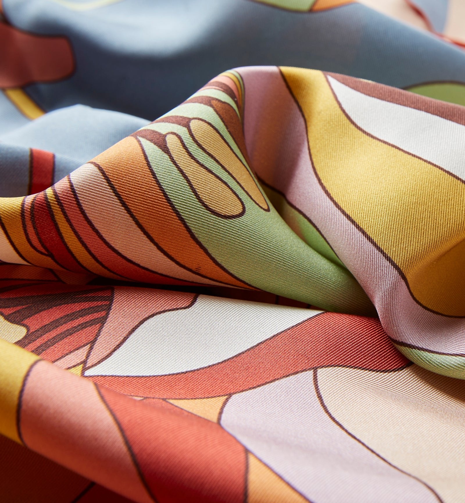 LUXE SILK SCARF - La Canadienne