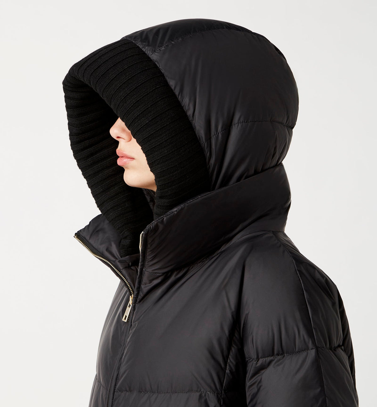 NYX HOODED SHORT PUFFER COAT - La Canadienne