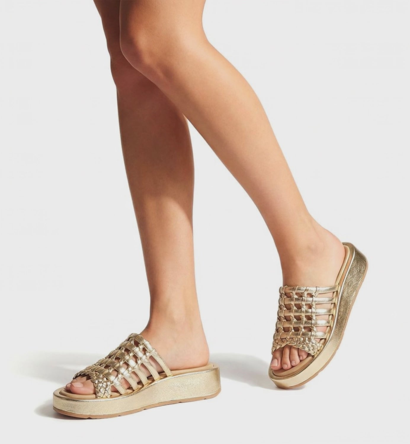 AVEVA SANDALE EN CUIR
